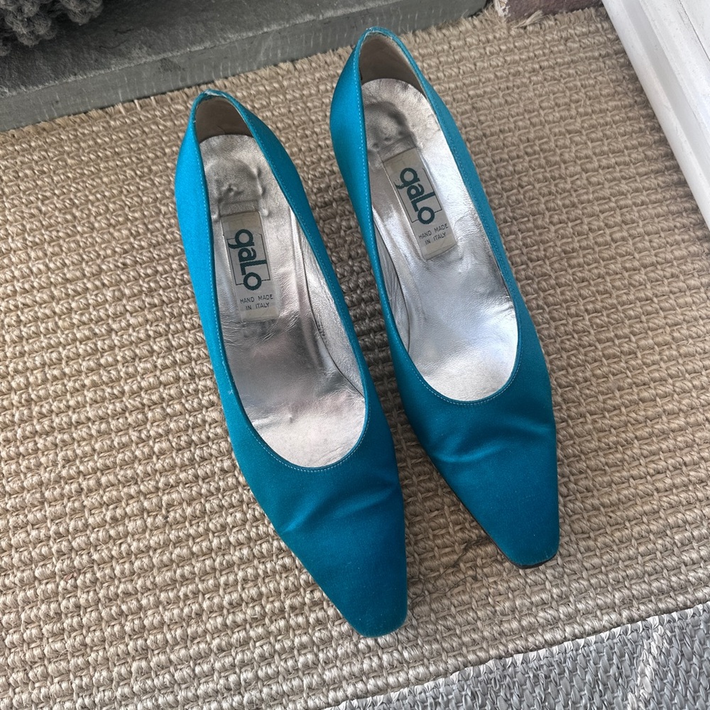 Galo teal silk heels